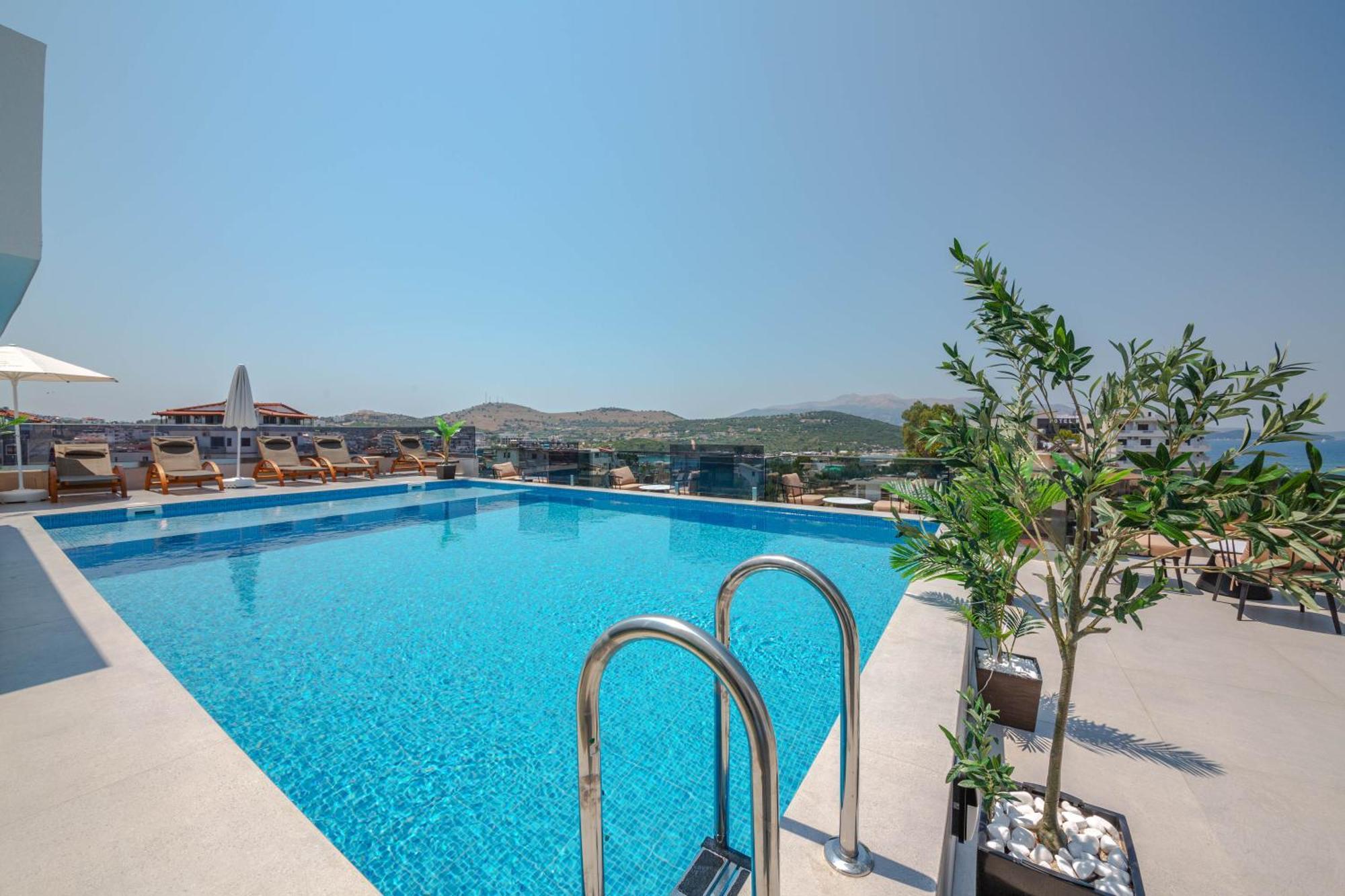 L'Amo Del Mare Hotel Ksamil Bagian luar foto