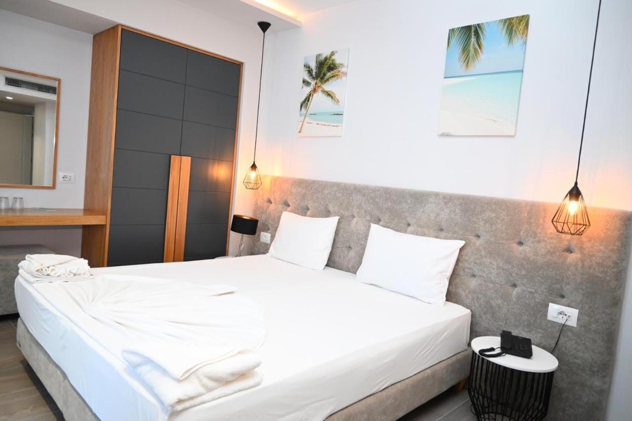 L'Amo Del Mare Hotel Ksamil Bagian luar foto