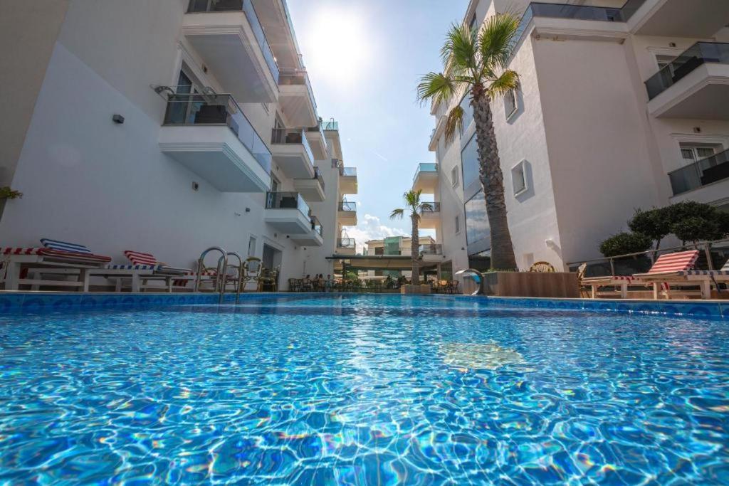 L'Amo Del Mare Hotel Ksamil Bagian luar foto