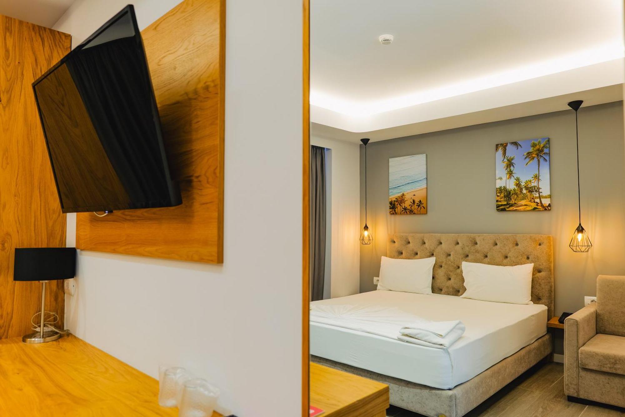 L'Amo Del Mare Hotel Ksamil Bagian luar foto