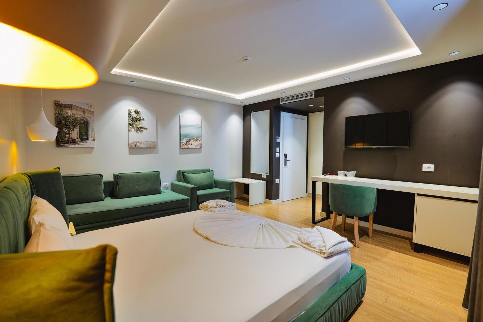 L'Amo Del Mare Hotel Ksamil Bagian luar foto